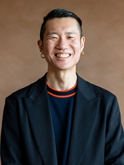 福澤さん正面写真